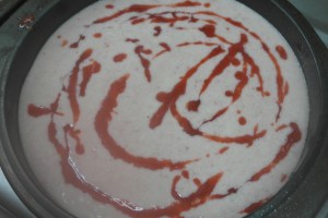 I tried drizzling the sauce for fun.