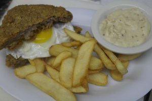 Can't forget the fries.  I wonder how many calories this thing racks up.