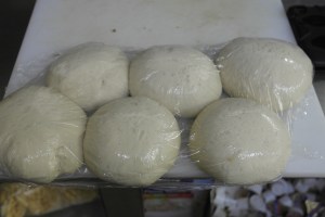 Divide into 6 balls and allow to rise for 2 hours.