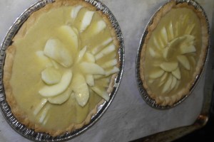 Allow filling to seep through pie.